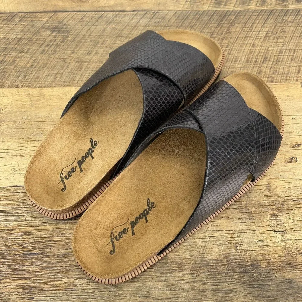 Free People Sidelines Footbed Cross Sandals Black Slides US Size 9 - EU 39 - Picture 9 of 11